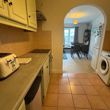 Townhouse 1 Minute Walk From Everything Lejlighed Galway